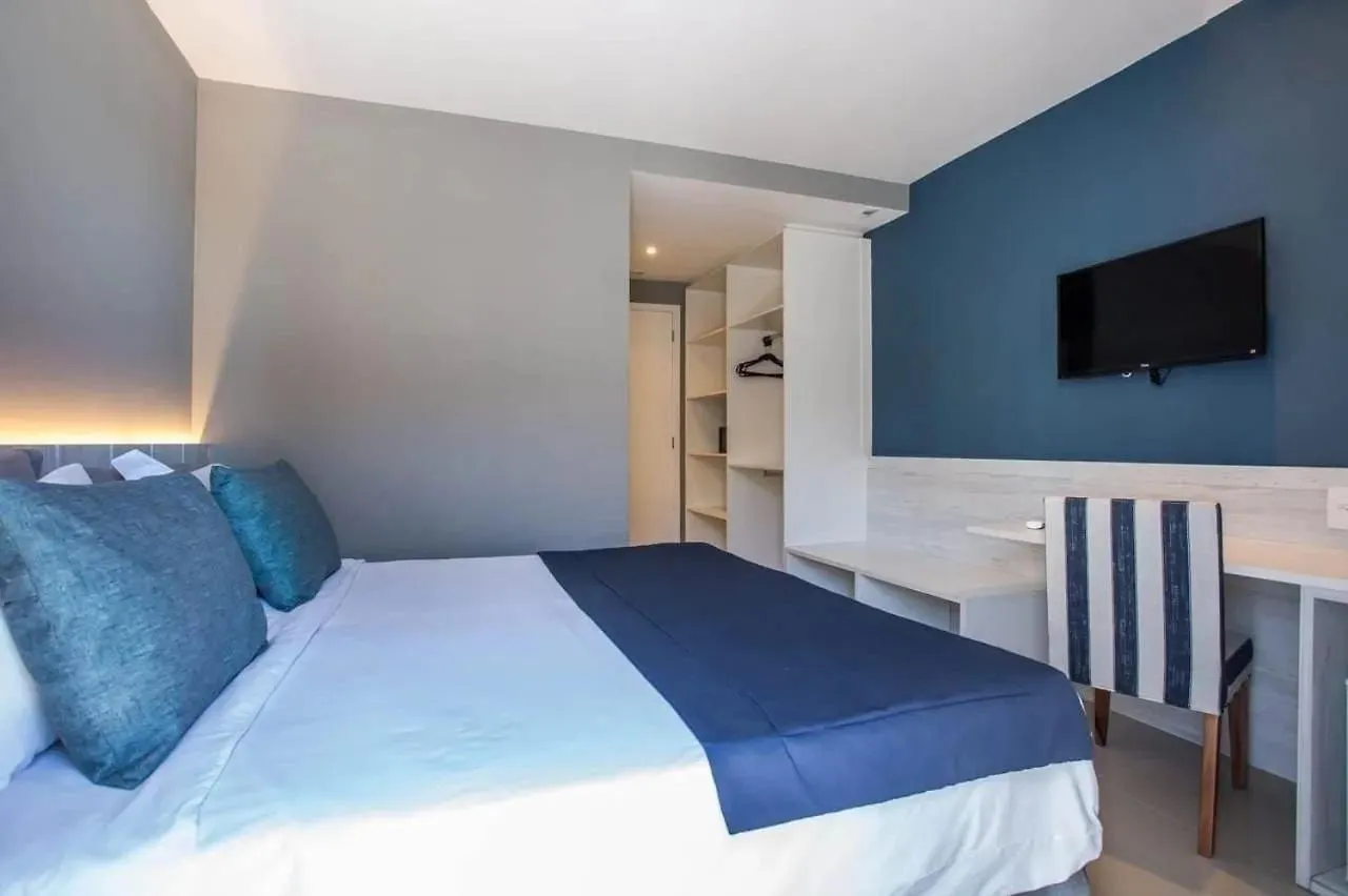 Hotel Flat 106 Na Passagem 700M Da Praia Do Forte Cabo Frio Brazil